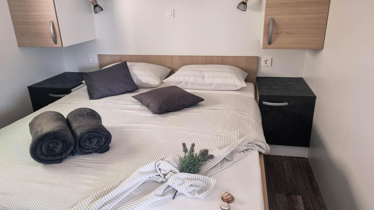 Luxury Mobile Homes Klenovica Εξωτερικό φωτογραφία